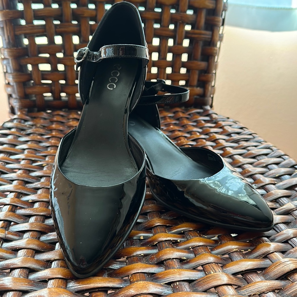Ecco Pumps patent leather